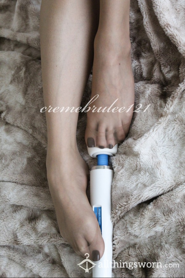 Solo Play (pantyhose, Legs, Toes And A Magic Wand ❤