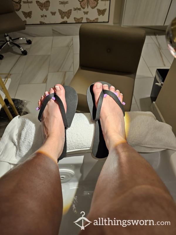 Spa Sandals With Toe Spreaders Included