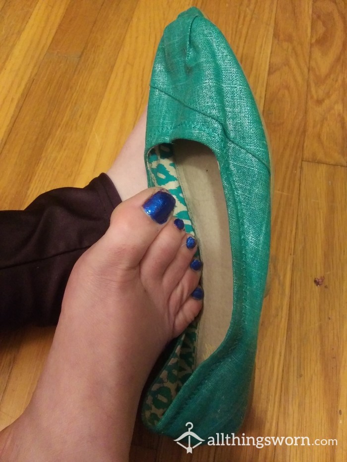 Sparkly, Teal, Well Loved Flats....So Purdy ?