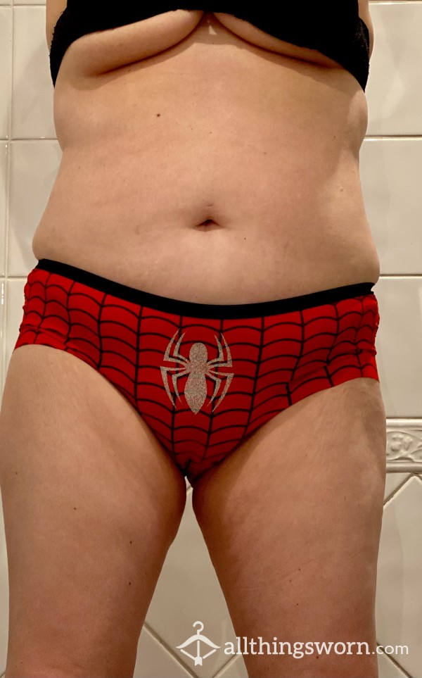 Spider-Girl Red And Black Web Slingers