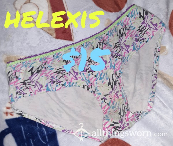 🎨 Splatter Paint Fullbacks 🎨 Size Large //Very Worn, With Stains// 💖 $20 W/Shipping!