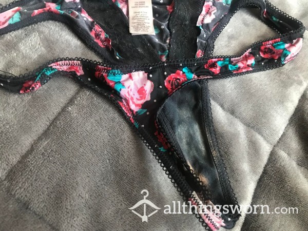 🌹Stained & Well-Worn Floral Lace Detail Thong, Size M (P*r*od & Discharge Stains)