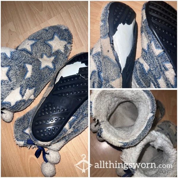 Star Patterned Well Worn Slippers