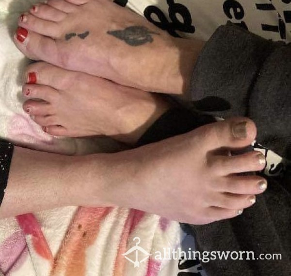 Step Mom & Daughter Feet Photos ❤️