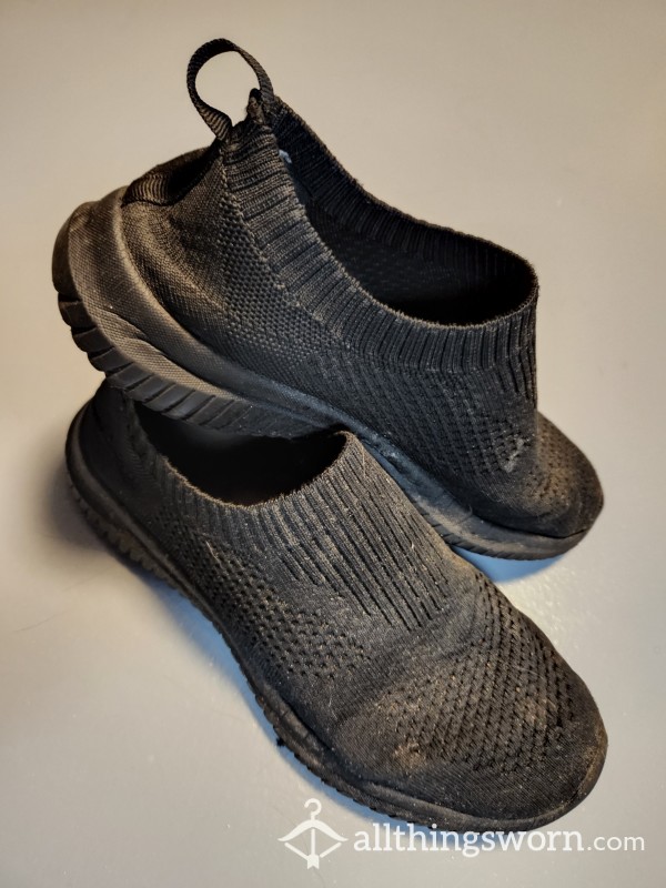 Stinky And Pungent 4 Years Worn Slip On Bar Shoes ( With Inserts )