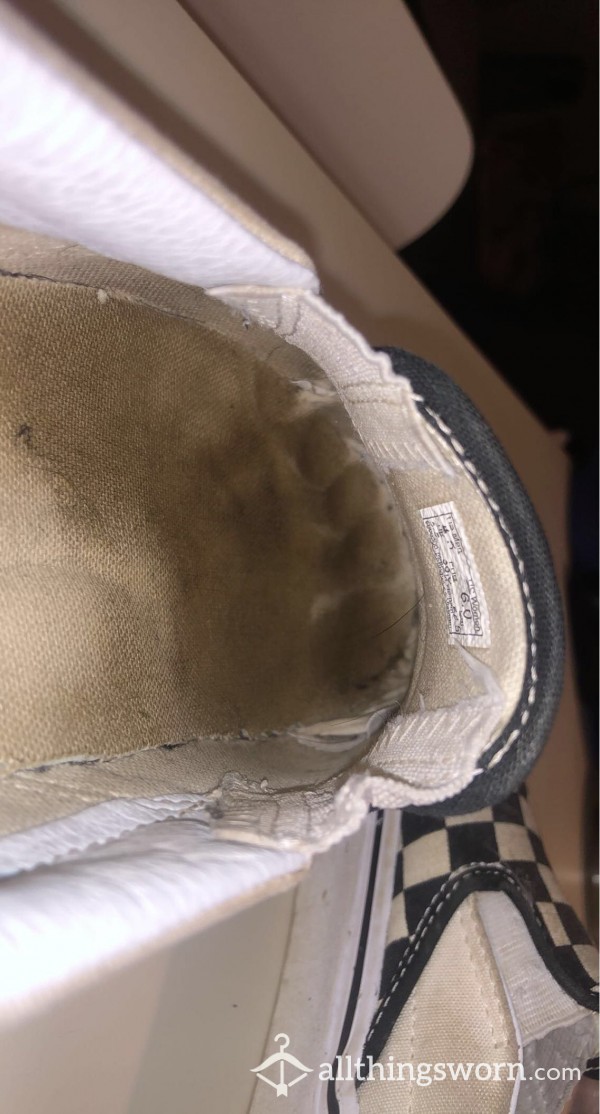Stinky Footprint Shoes