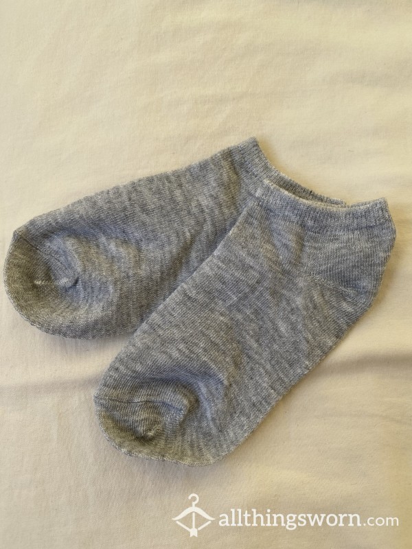 Stinky Grey Ankle Socks