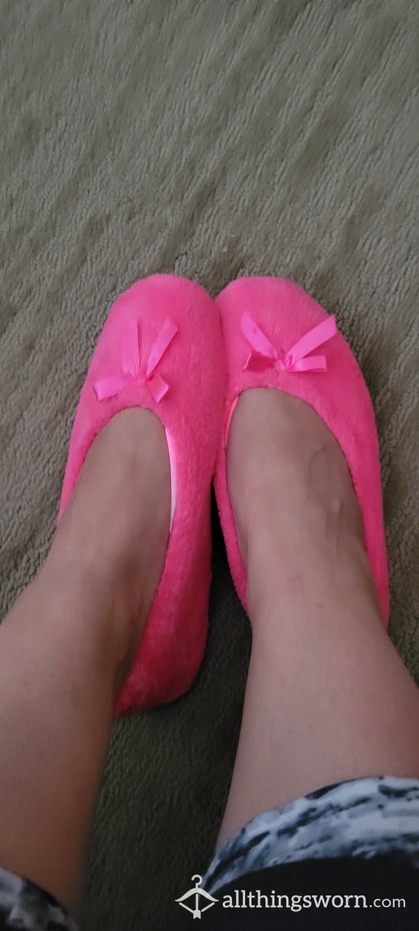 Stinky Hot Pink Slippers
