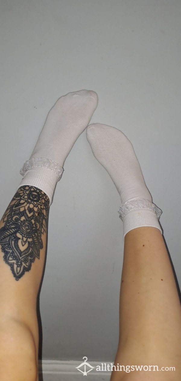 Stinky White Frilly Socks X