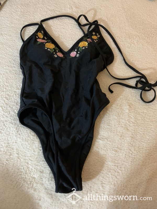 Strapy Black One-piece Swimsuit