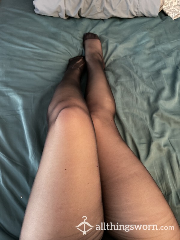 Stretched Black Pantyhose