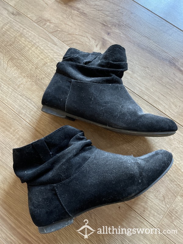 Suede Pixie Style Boots - Well Worn