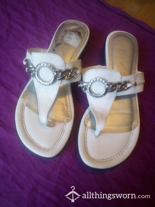 Super Cute White And Silver Sandals Size 7