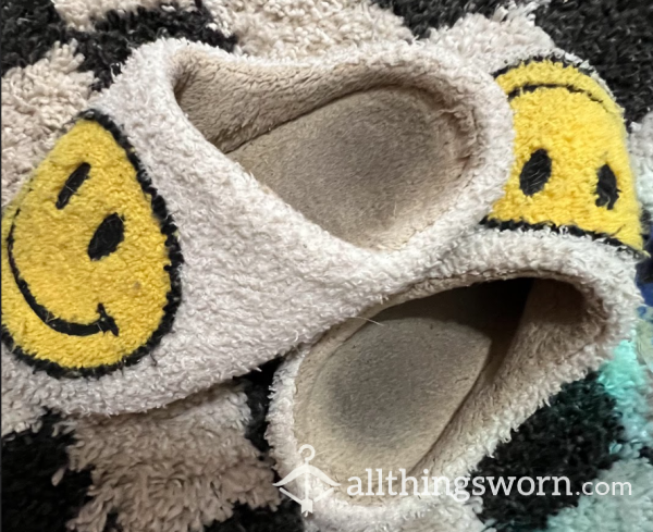 Super Dirty Well Worn Smiley Face Goddess Slippers