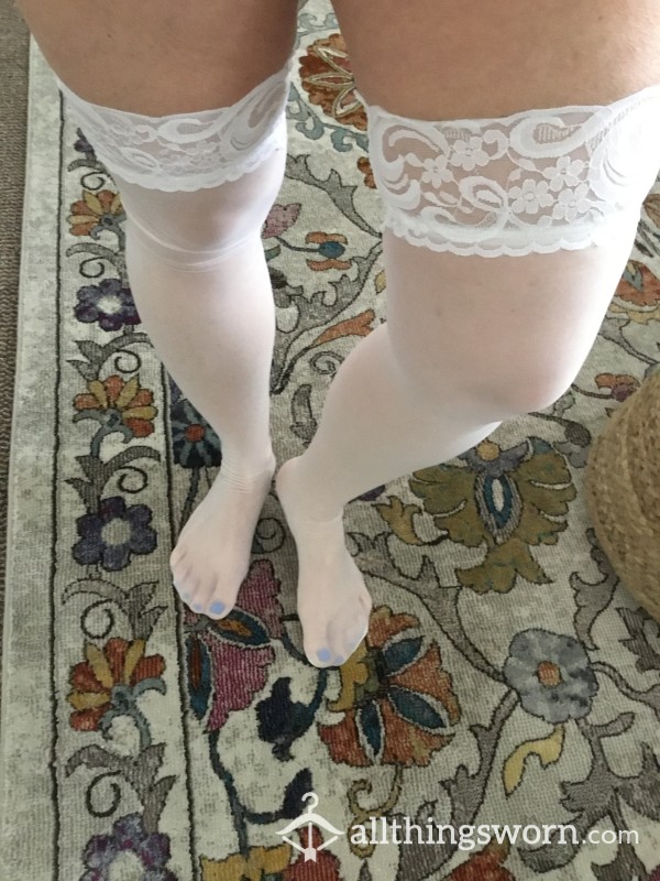 Super Sexy White Nylon Stockings With Thick Standup Lace Bands