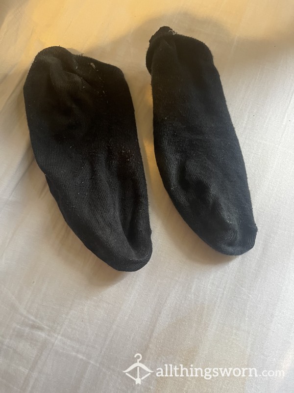 Super Smelly Black Cotton Socks