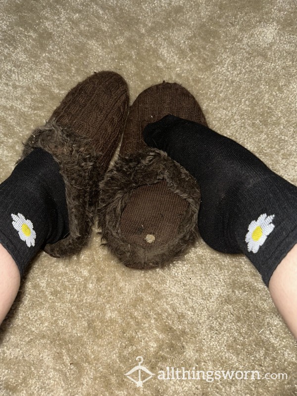 SUPER Well Worn Slippers With Hole In Heel