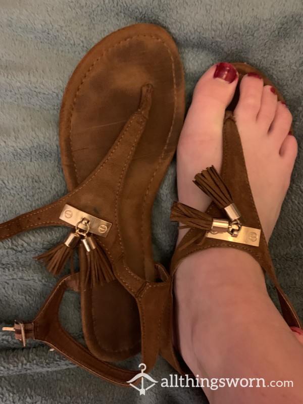 Sweat Stained Smelly Well Worn Suede Strappy Thong Sandals