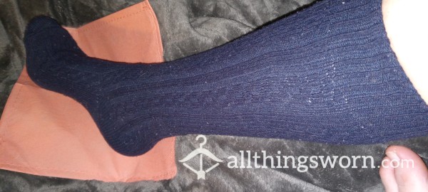 Sweater-like Navy Blue Knee-high Socks.