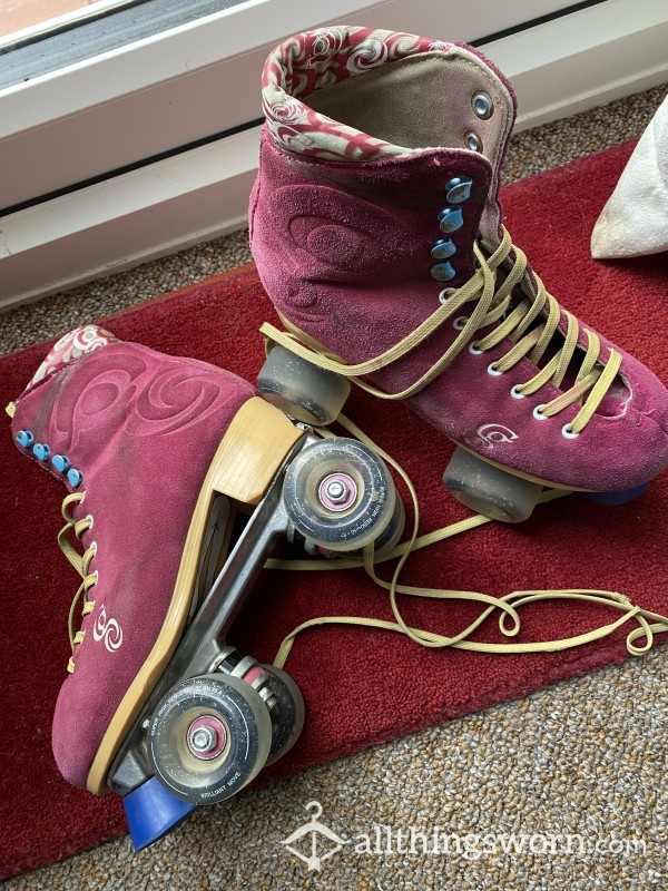 SWEATY AND FRAGRANT Roller Skate Boots