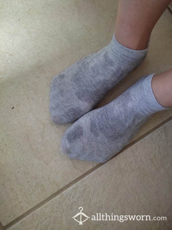Sweaty Socks After Run🧦