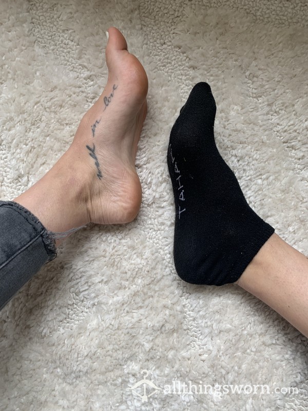 Tahari Black Workout SWEATY Wet Socks