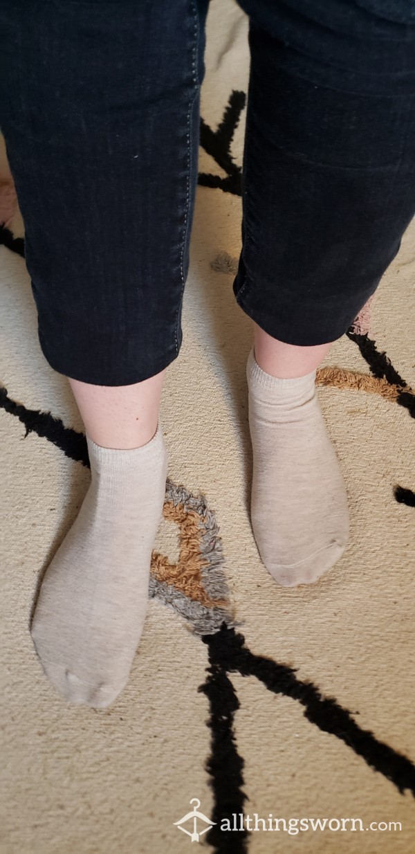 Tan Ankle Socks