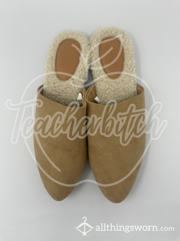 Tan Mules With Fuzzy Insoles | Universal Thread Brand | Size 7
