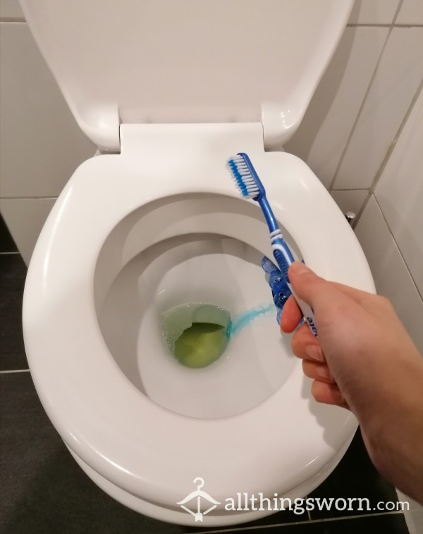 Tasty Toothbrush 😋 🤤
