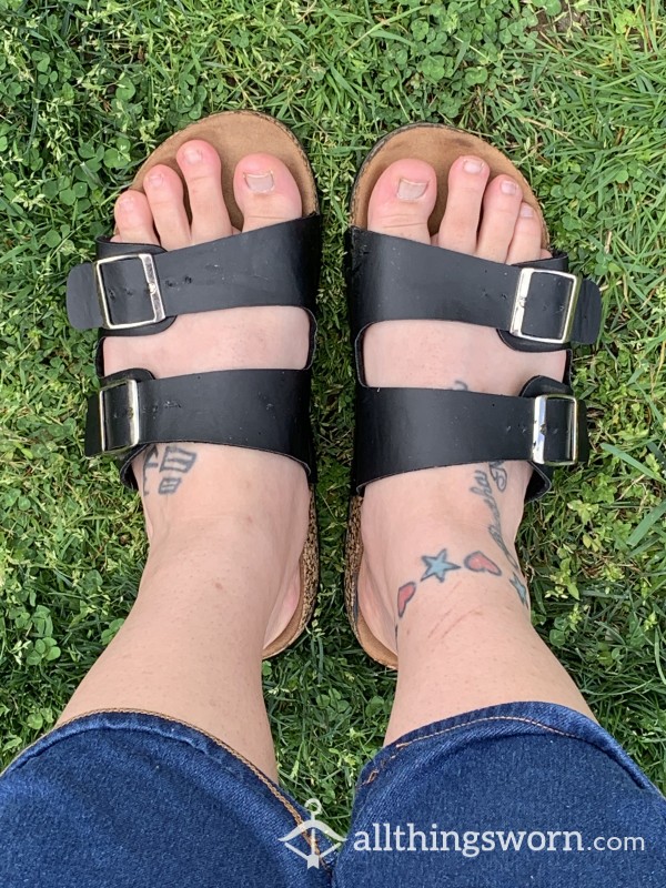 Tattooed Feet In Knock-off Briks!
