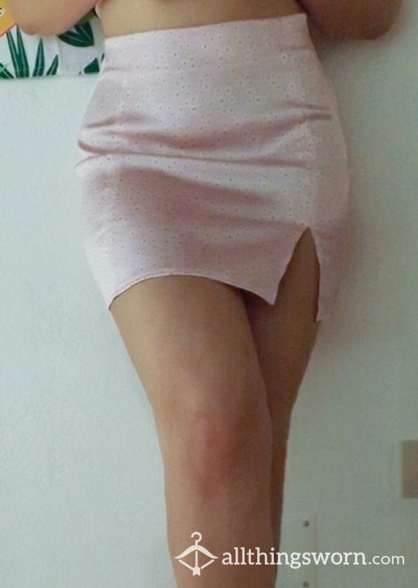 Thight Pink Skirt