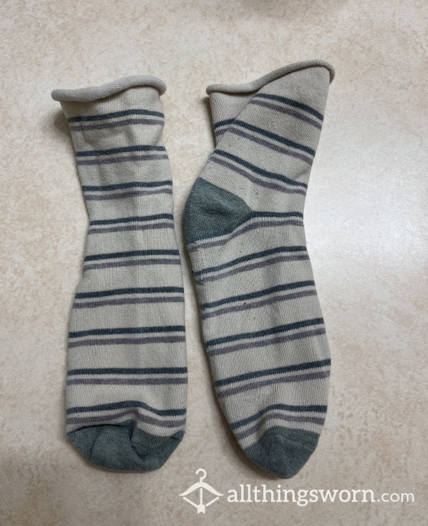 Thin And Soft Striped Trouser Socks