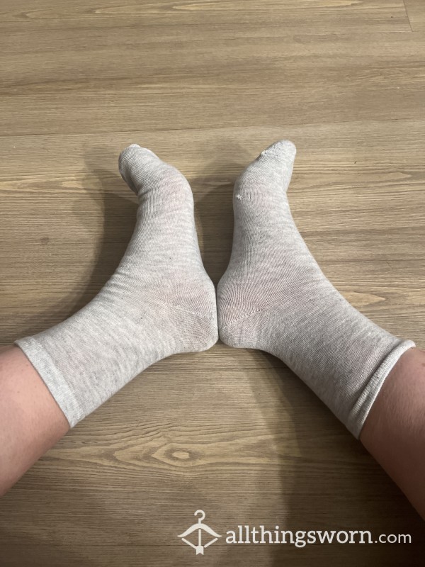 Thin Gray Socks