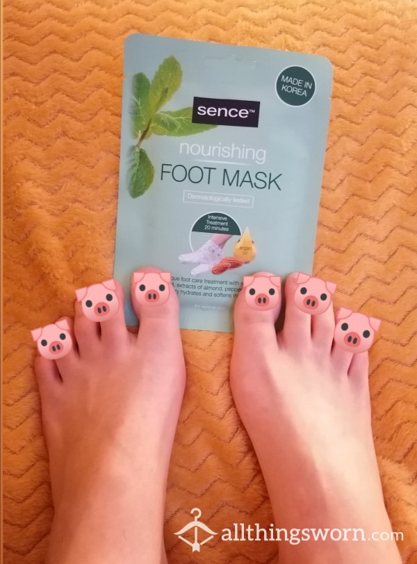 This Little Piggy Went To The Market.. This Little Piggy Went To The Foot Spa 🦶🦶