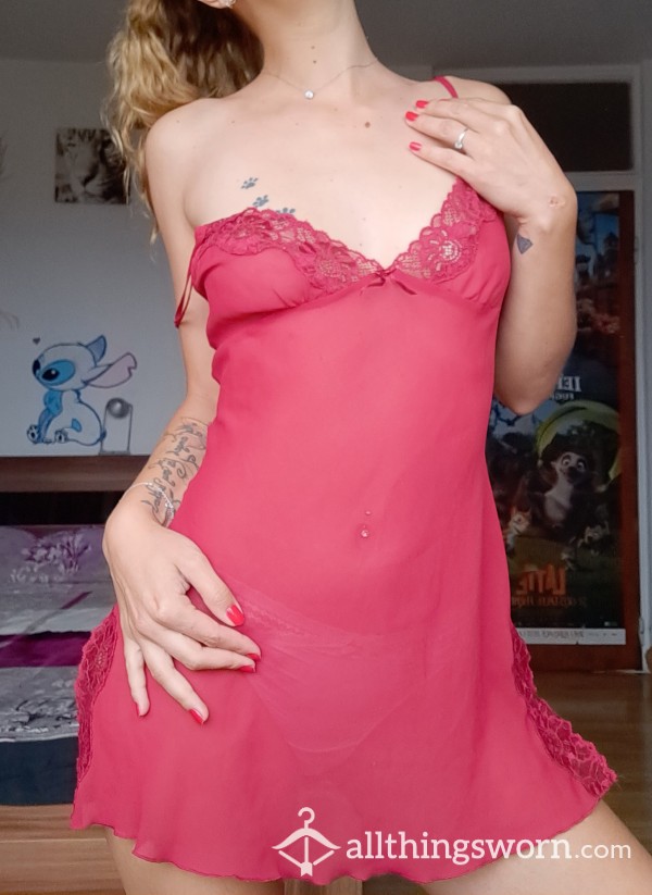This Sexy Burgundy Dress Is Looking For A New Master 🔥
