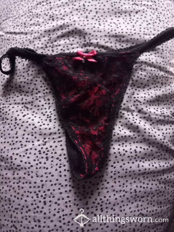 Thong, Lacy Black And Red