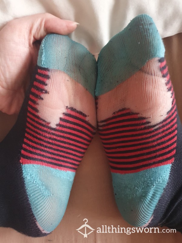 Thread Bare Smelly Socks