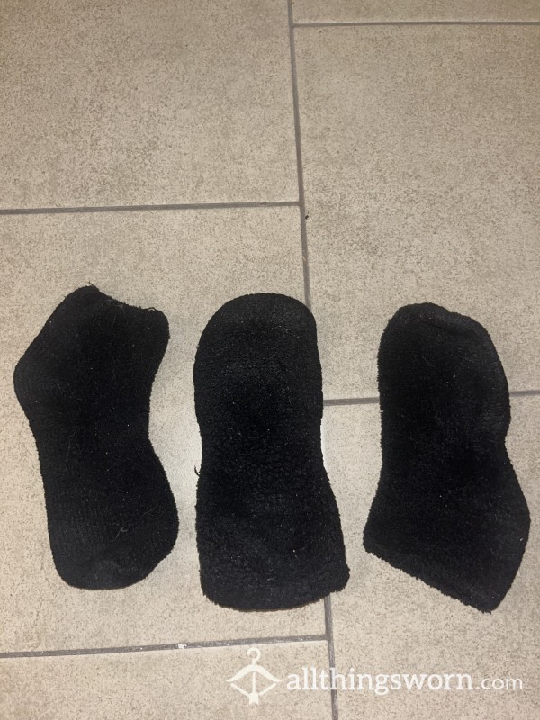 THREE Fuzzy Black Ankle Socks 🖤