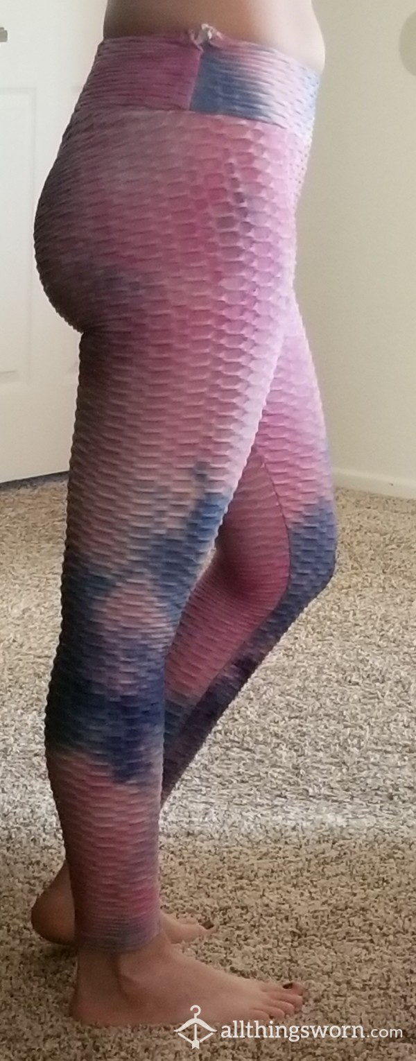 Tie-dye Scrunch Butt Leggings