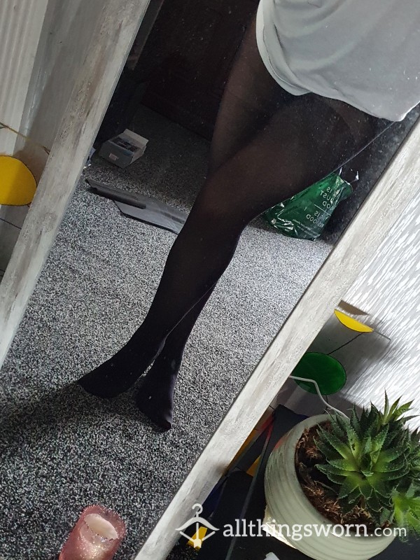 TIGHTS WORN ALL DAY AT WORK