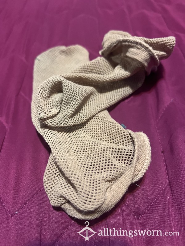 Tiny Weave Fishnet Trouser Socks