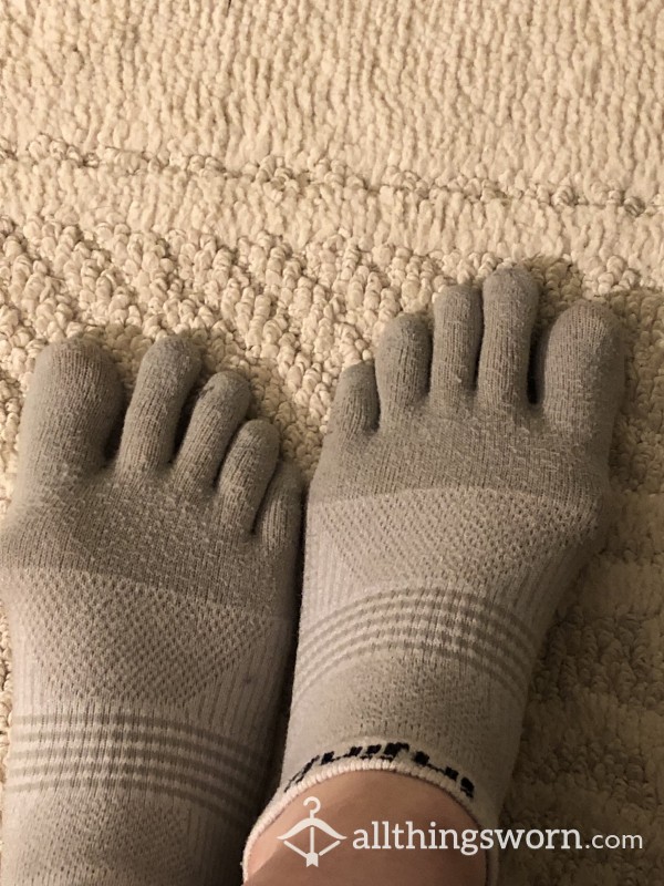 Toe Socks - Well Worn, Off-White