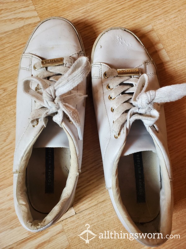 Tommy Hilfiger VERY WORN Shoes