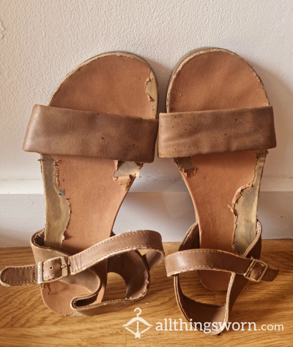 Trashed Australian Sandals | FREE UK P&P 🇬🇧
