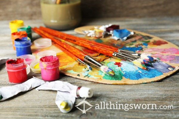 Treat This Creative Soul To Some Art Supplies! 🎨