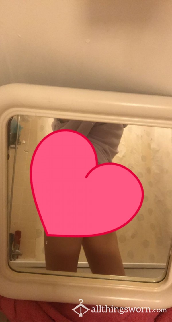 Two Mirror Ass Pics
