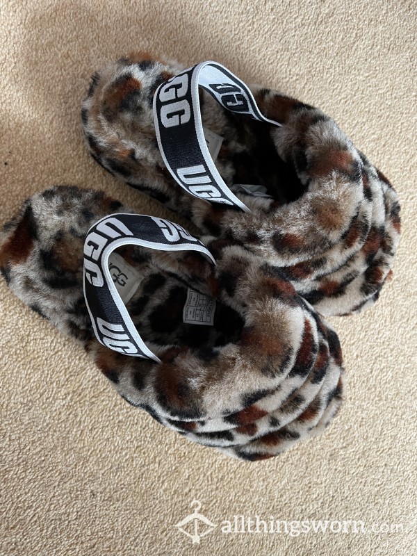 Ugg Leopard 🐆 Well Worn Slippers