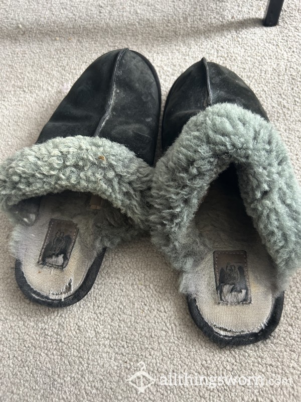 Ugg Slippers - 4 Years Old
