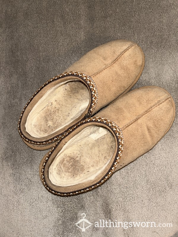 Ugg Slippers Size Women’s 7