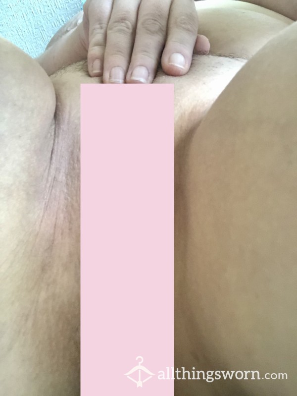 Uncensored Freshly Shaved MILF Pussy Pic